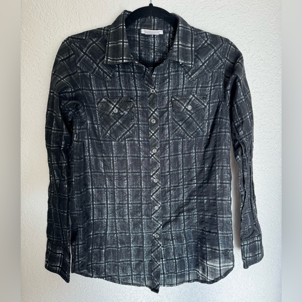 Ariat Women's Black Silver Button Down Long Sleeve Shirt. Fitted. Size Medium.